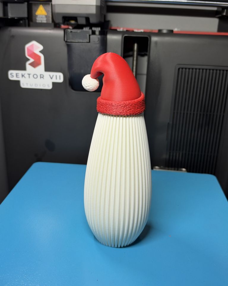 Japandi Santa figurine 3D print, a simple cozy classic - real photo 1 of 6